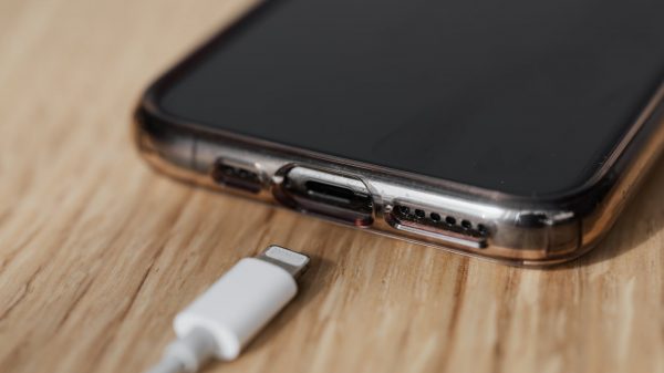 smartphone charging port and charger usb connector